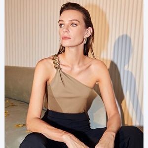 Off the Shoulder Chain Top